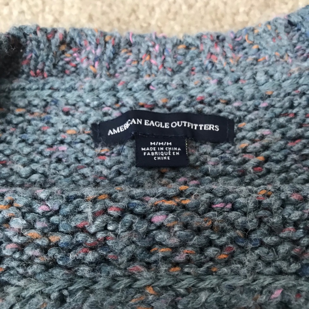 Super cute American Eagle sweater - Picture 7 of 8